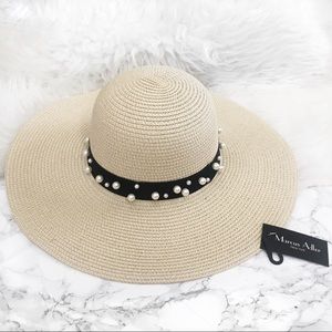 Marcus Adler New York pearl detail floppy hat NWT
